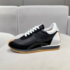 Loewe Sneakers